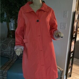 BE READY FOR THE SNOW!!!Eddie Bauer jacket
XL